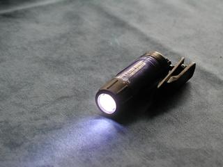 Nuwai Clip Light